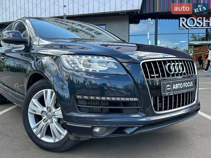 Внедорожник / Кроссовер Audi Q7 2012 в Киеве