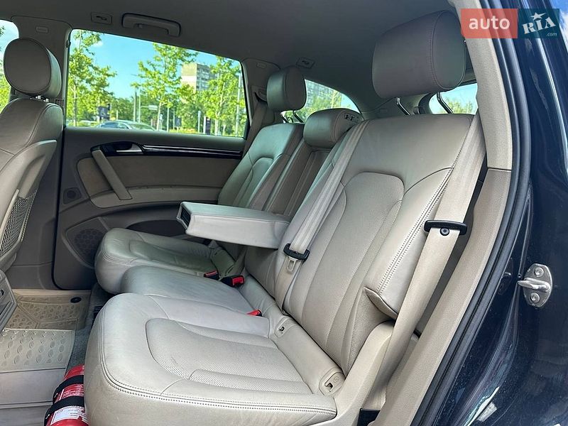 Внедорожник / Кроссовер Audi Q7 2012 в Киеве