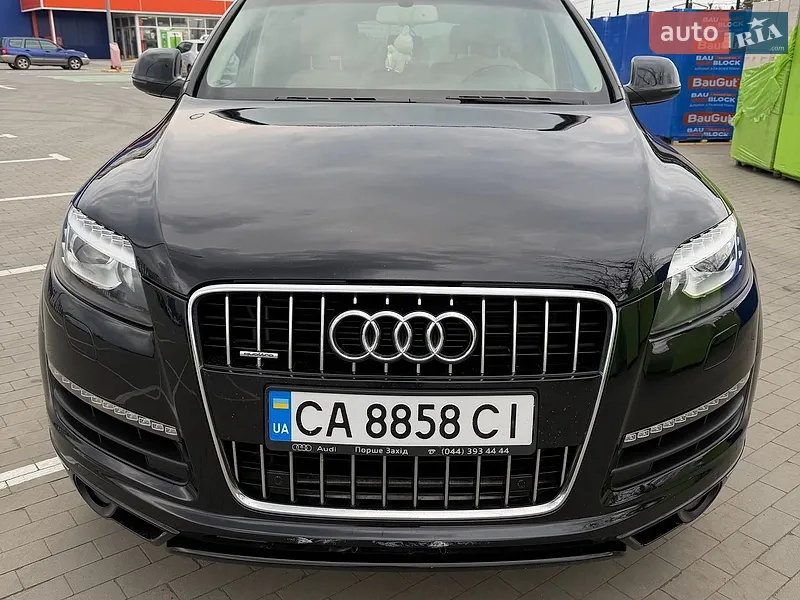 Audi Q7 2012
