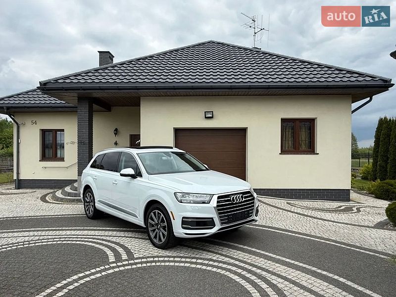 Внедорожник / Кроссовер Audi Q7 2018 в Киеве