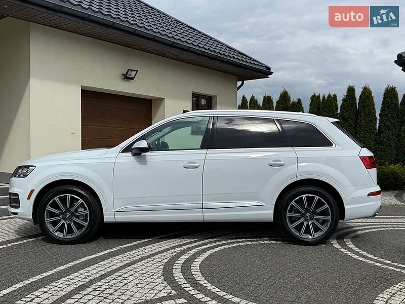 Внедорожник / Кроссовер Audi Q7 2018 в Киеве
