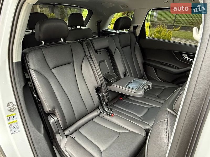 Внедорожник / Кроссовер Audi Q7 2018 в Киеве