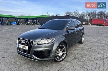 Внедорожник / Кроссовер Audi Q7 2015 в Виннице