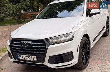 Внедорожник / Кроссовер Audi Q7 2016 в Кропивницком