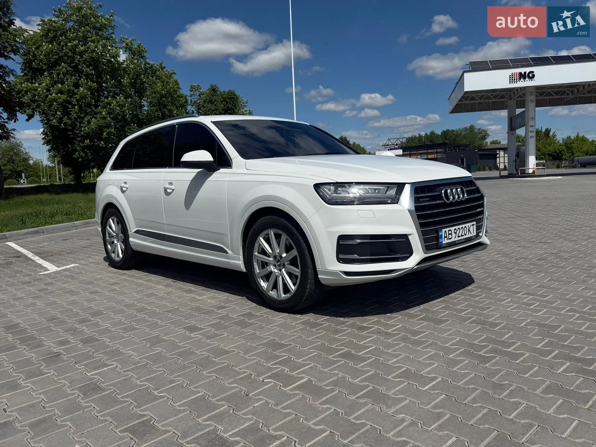 2015 Audi Q7 - мініатюра 4