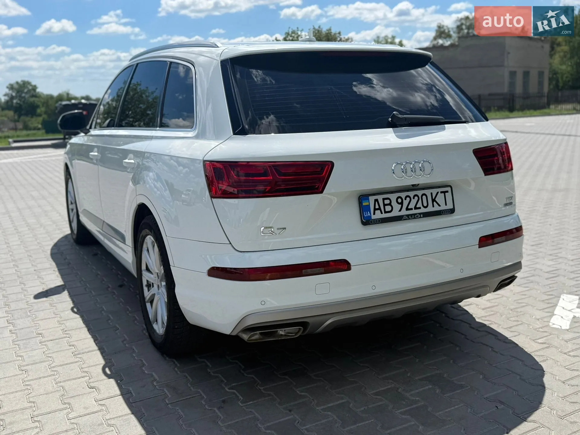 2015 Audi Q7 - мініатюра 8