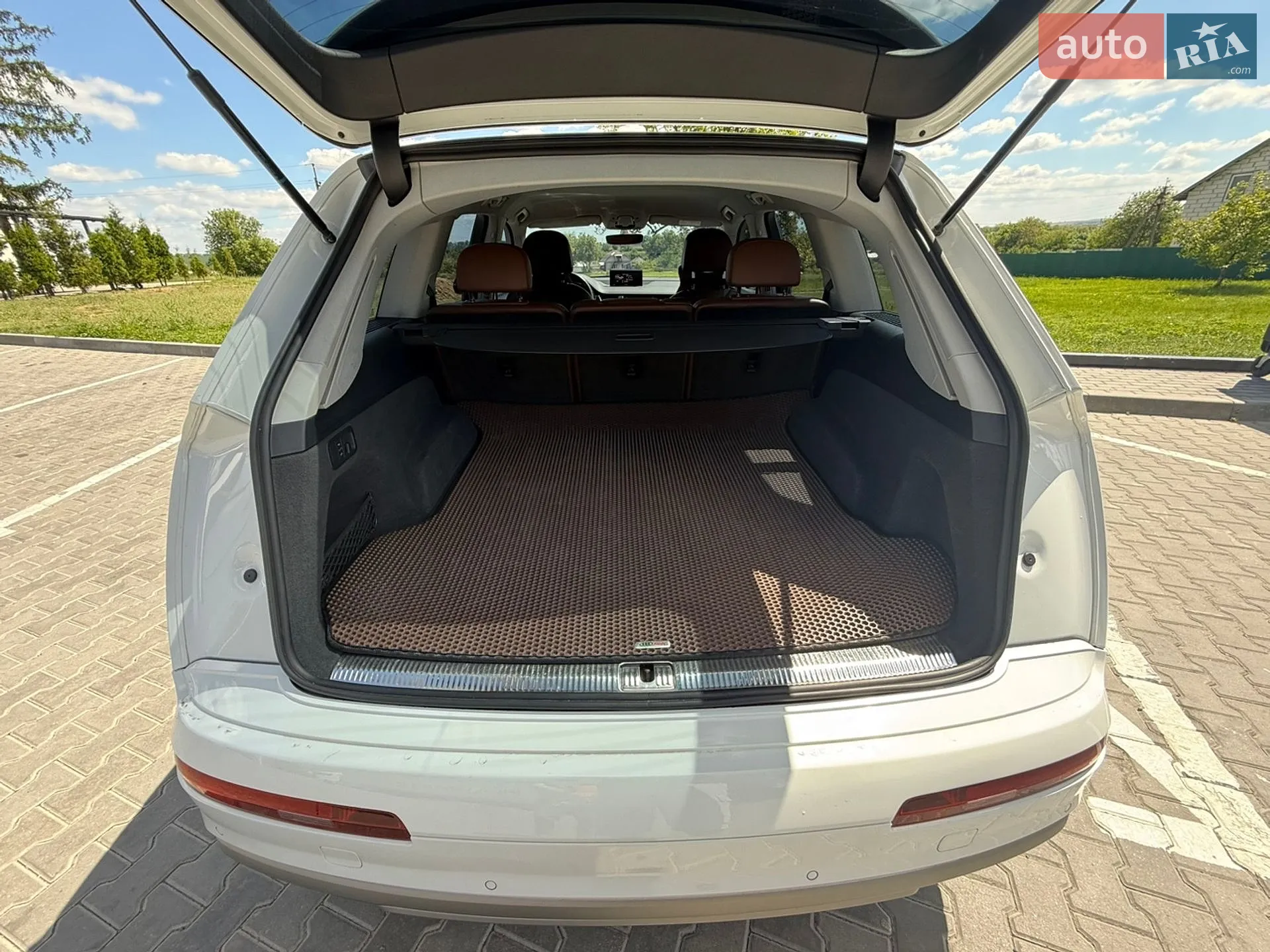 2015 Audi Q7 - мініатюра 21