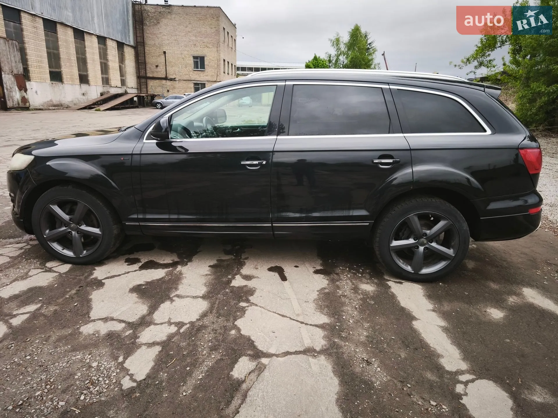 2010 Audi Q7 - мініатюра 8
