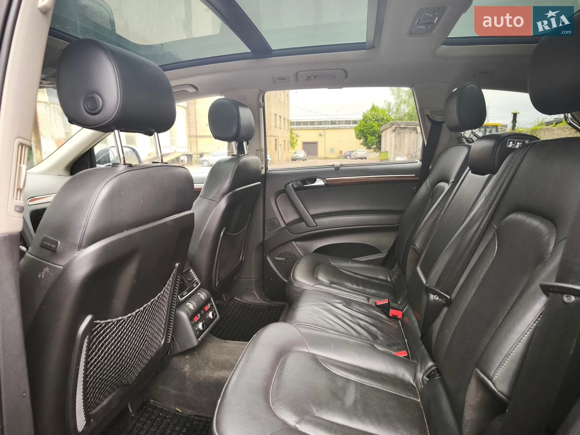 2010 Audi Q7 - мініатюра 21