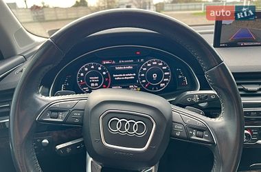 Позашляховик / Кросовер Audi Q7 2017 в Ковелі