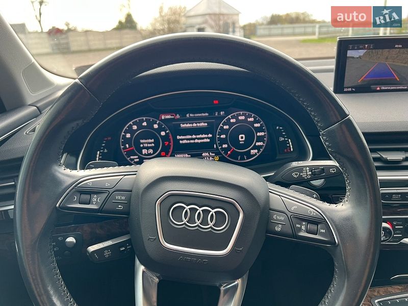 Позашляховик / Кросовер Audi Q7 2017 в Ковелі