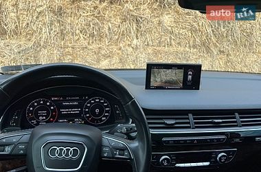 Позашляховик / Кросовер Audi Q7 2017 в Ковелі