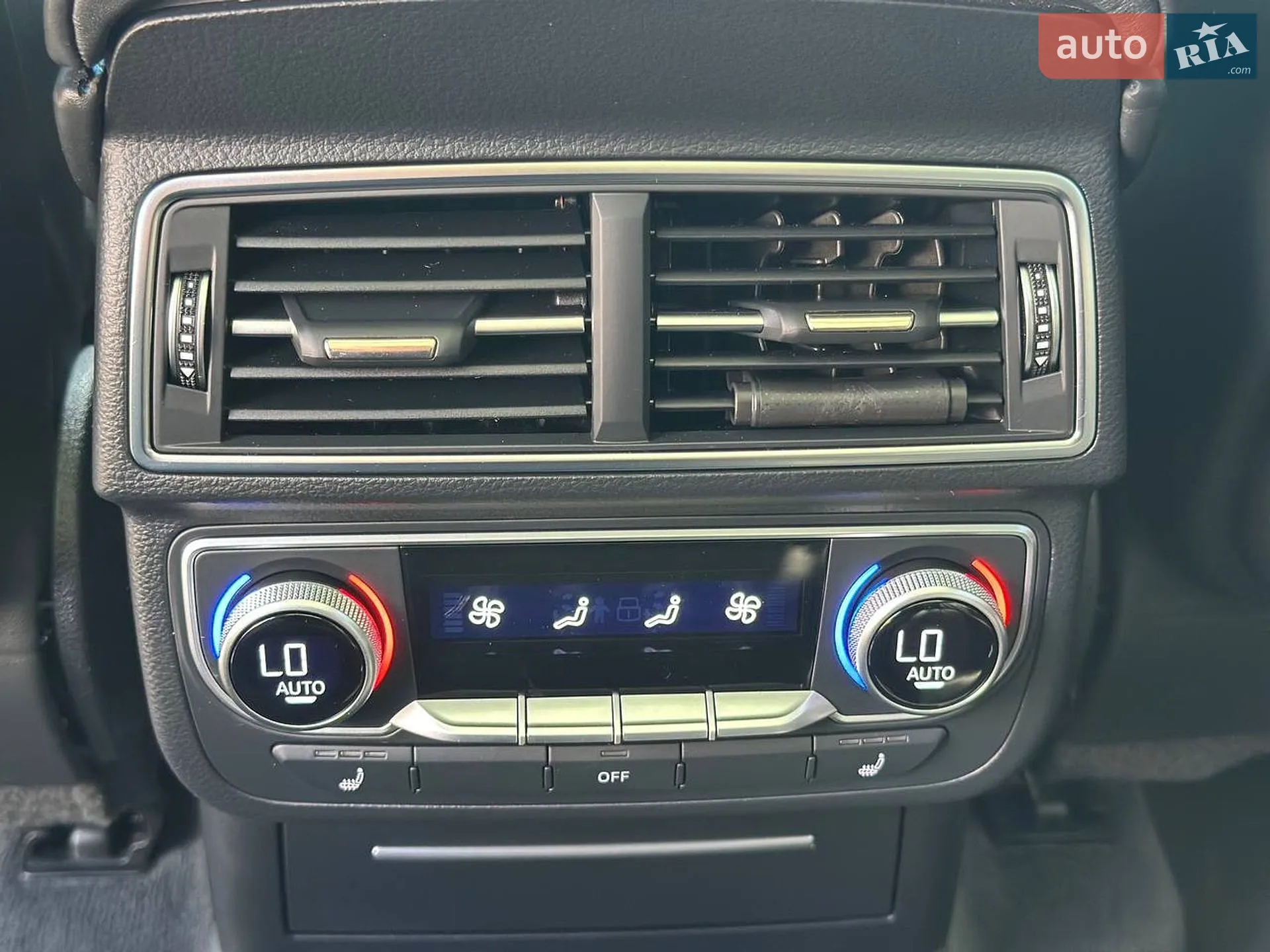 2015 Audi Q7 - мініатюра 28