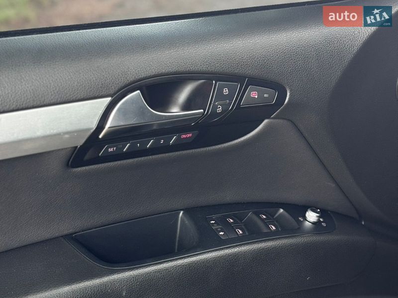 Внедорожник / Кроссовер Audi Q7 2011 в Бучаче