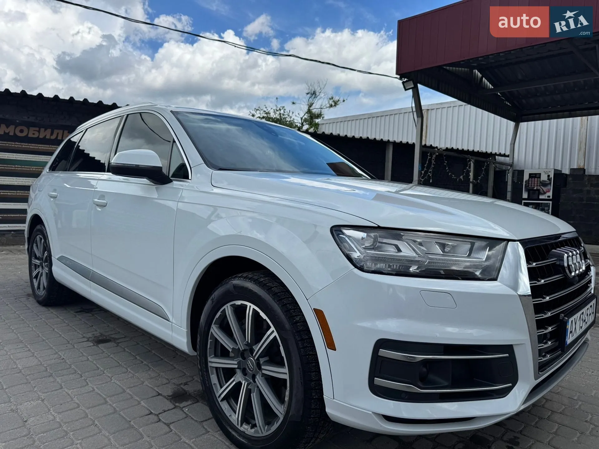 2016 Audi Q7 - мініатюра 2