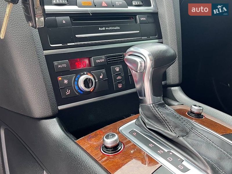 Внедорожник / Кроссовер Audi Q7 2011 в Хмельницком
