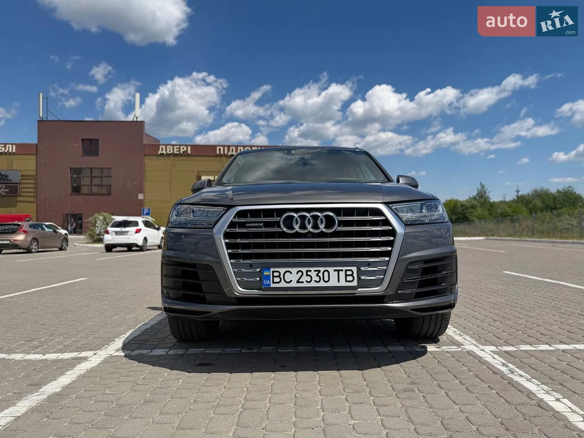 Audi Q7 2018 VIN WA1VAAF79JD033676 фото оголошення 6 з 32
