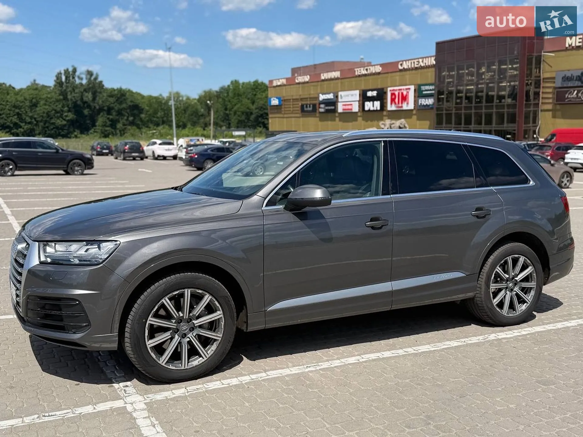 Audi Q7 2018 VIN WA1VAAF79JD033676 фото оголошення 5 з 32