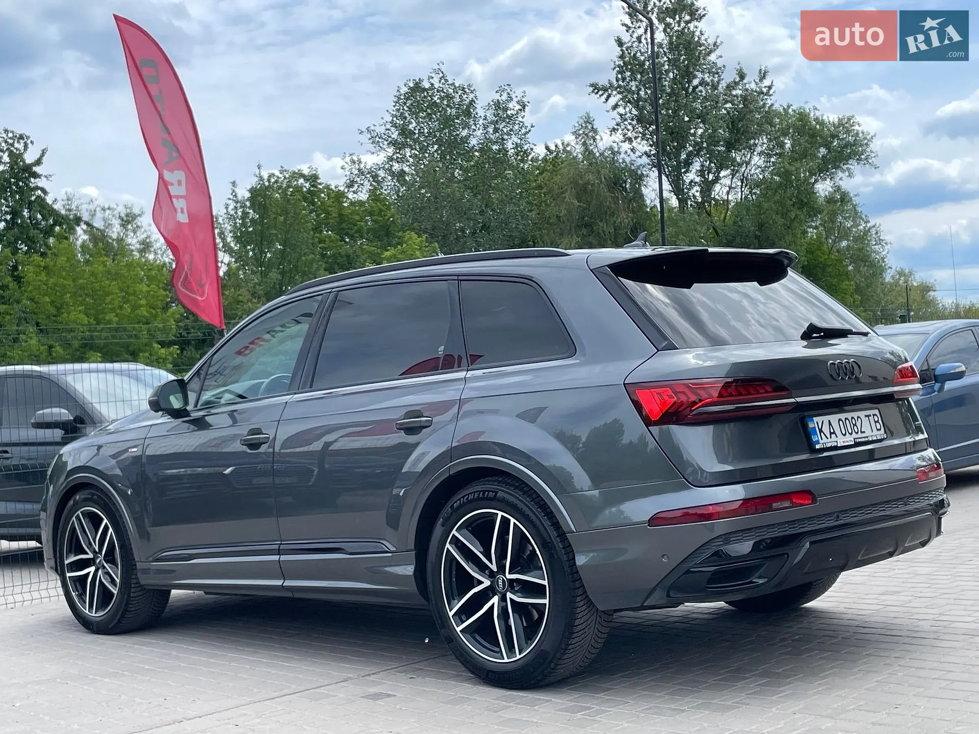 2019 Audi Q7 - мініатюра 21