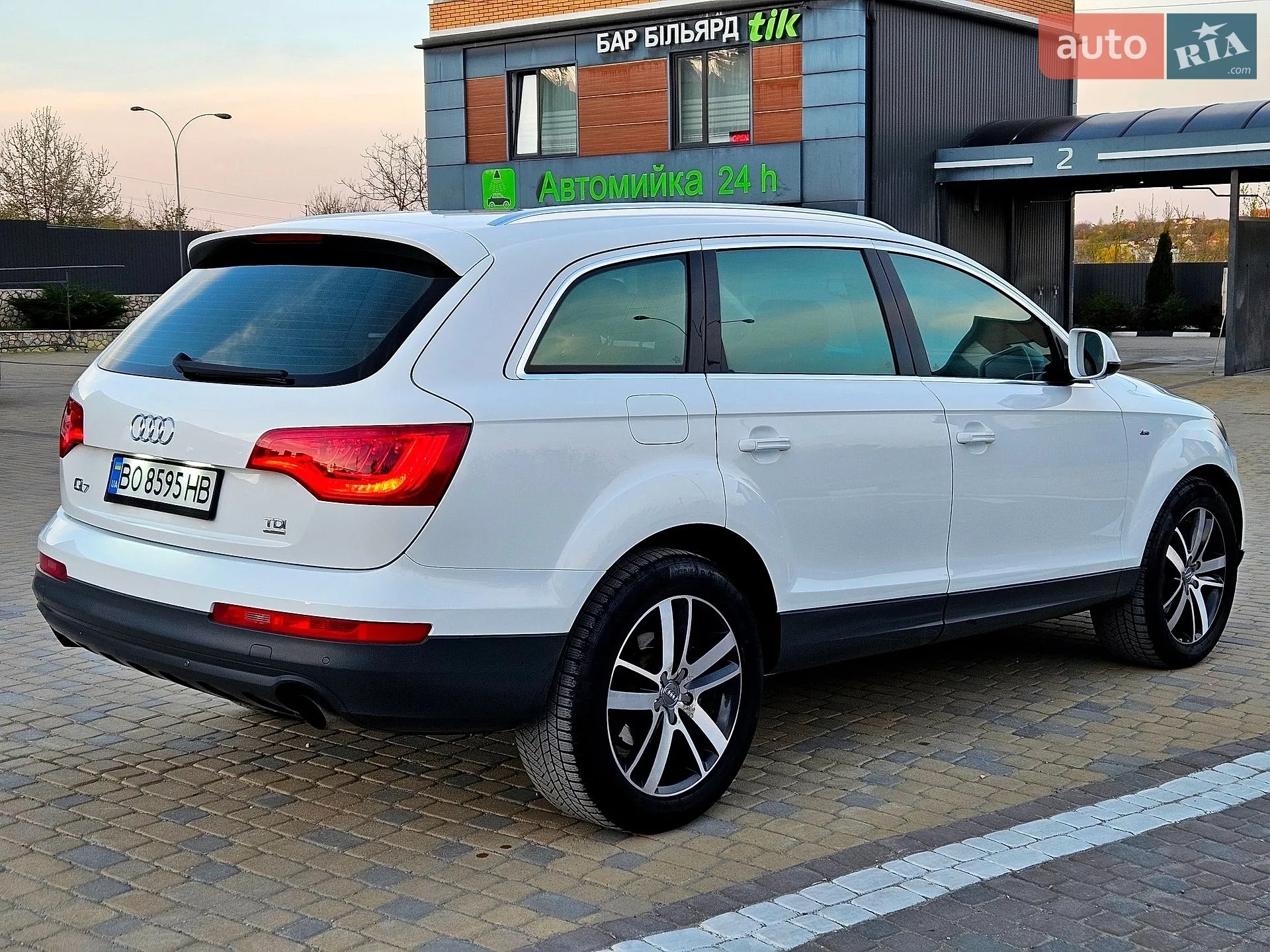 2011 Audi Q7 - мініатюра 8