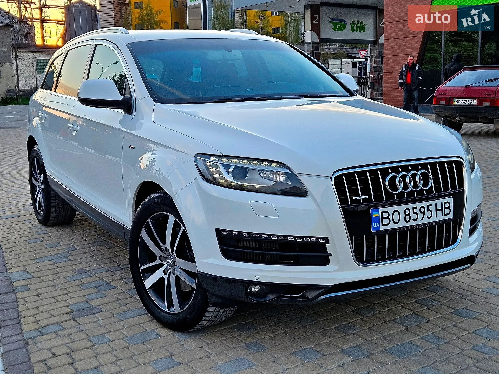 2011 Audi Q7 - мініатюра 10