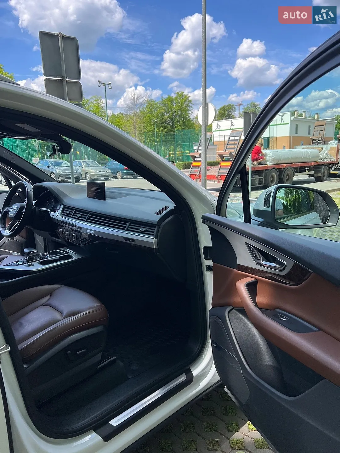 2017 Audi Q7 - мініатюра 26