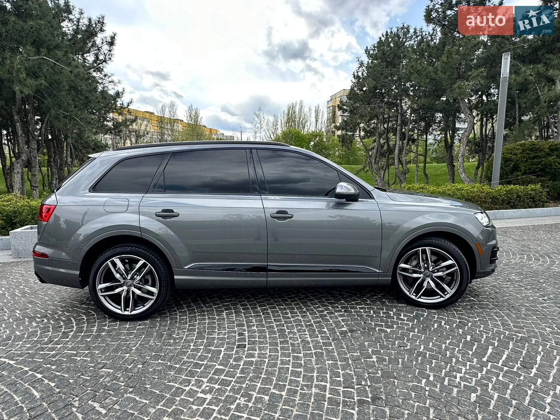 2017 Audi Q7 - мініатюра 12