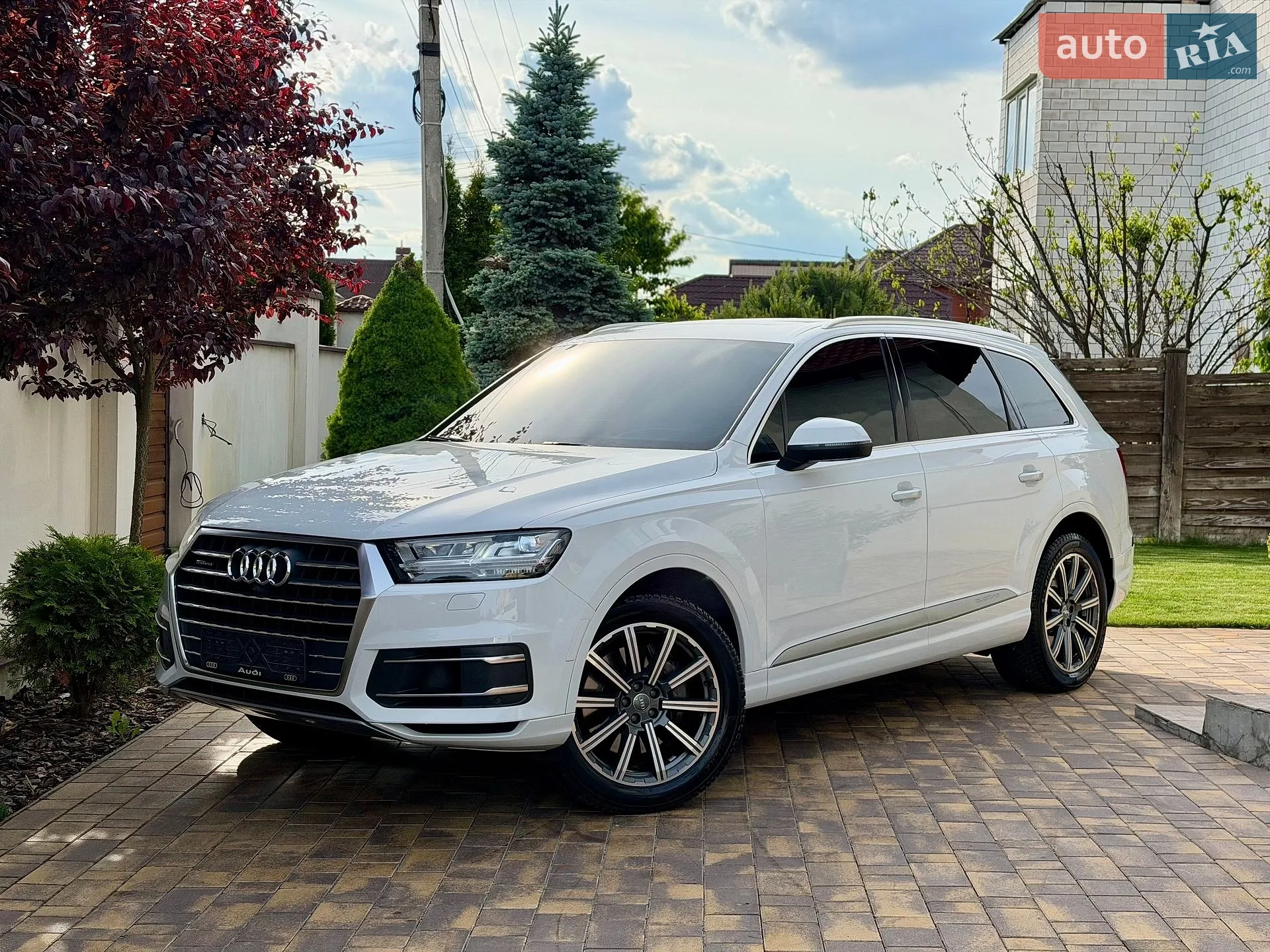 2017 Audi Q7 - мініатюра 16