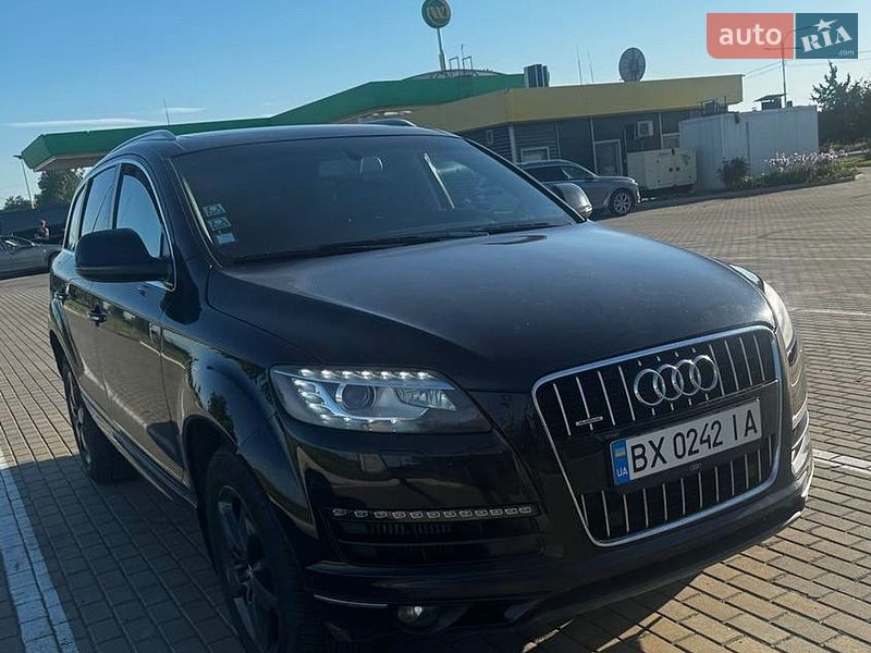Позашляховик / Кросовер Audi Q7 2012 в Ізмаїлі