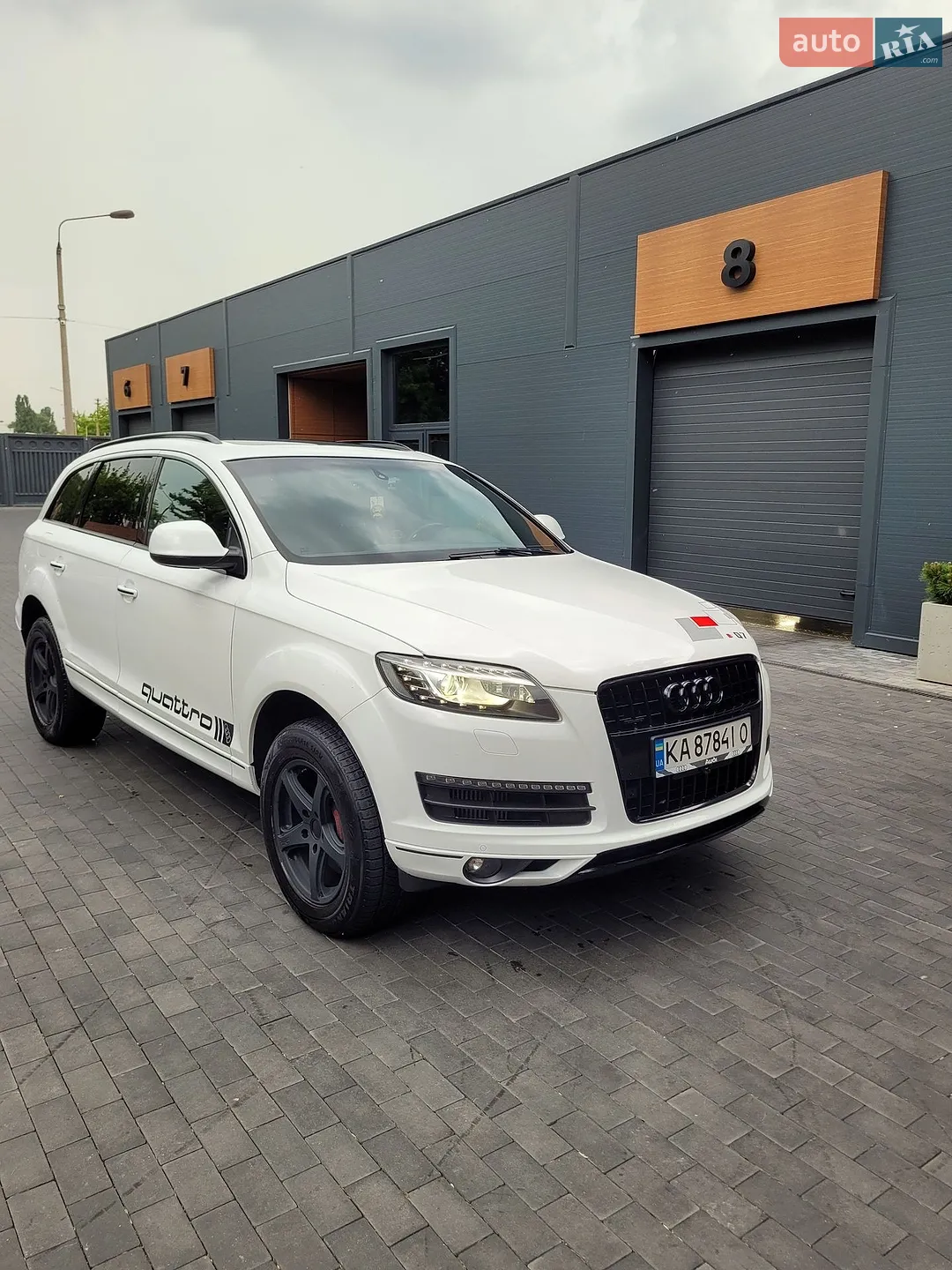 2010 Audi Q7 - мініатюра 2