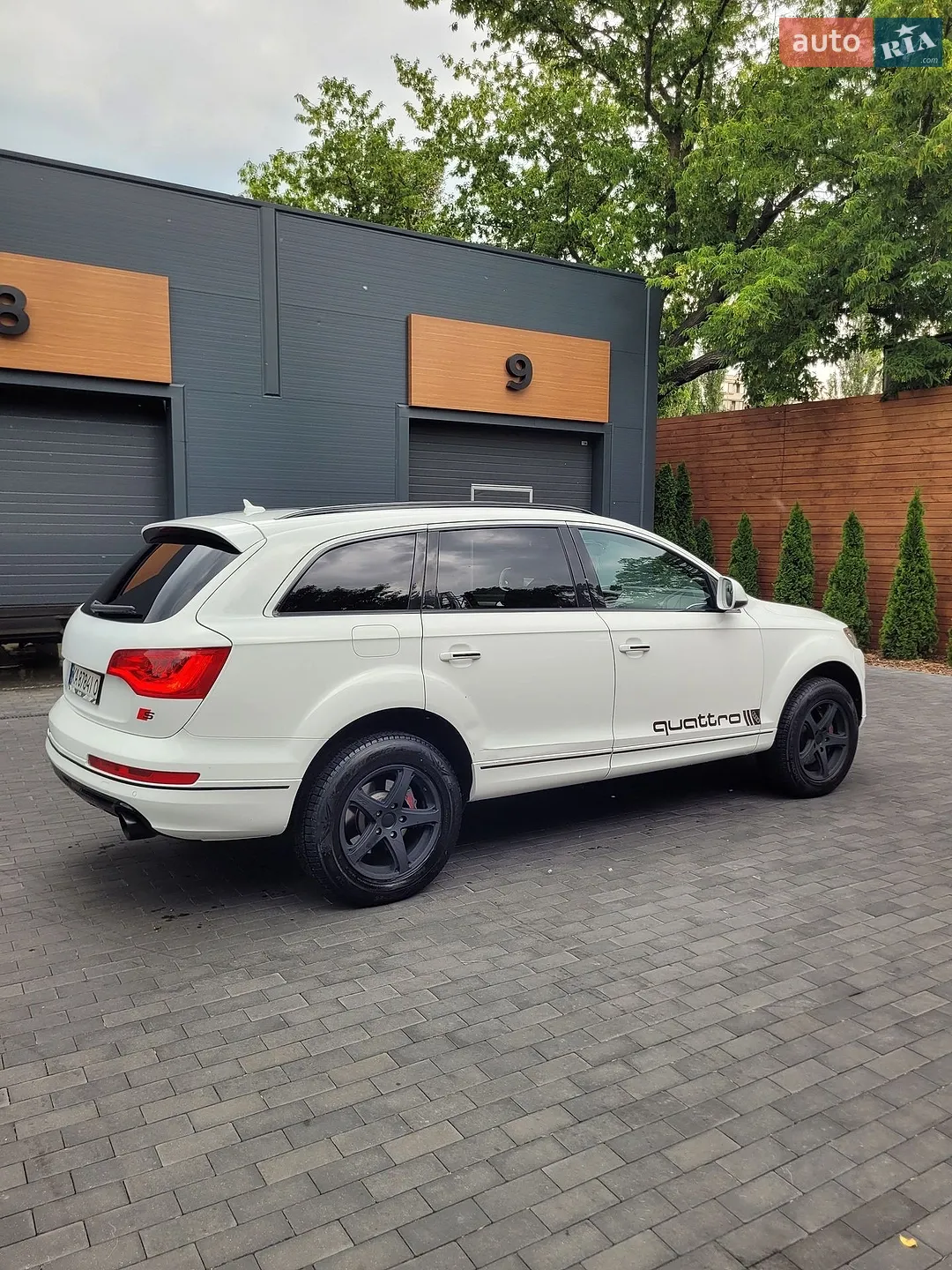 2010 Audi Q7 - мініатюра 3