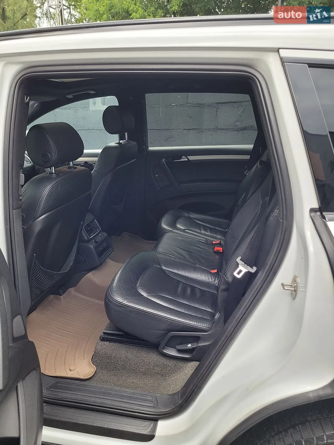 2010 Audi Q7 - мініатюра 8