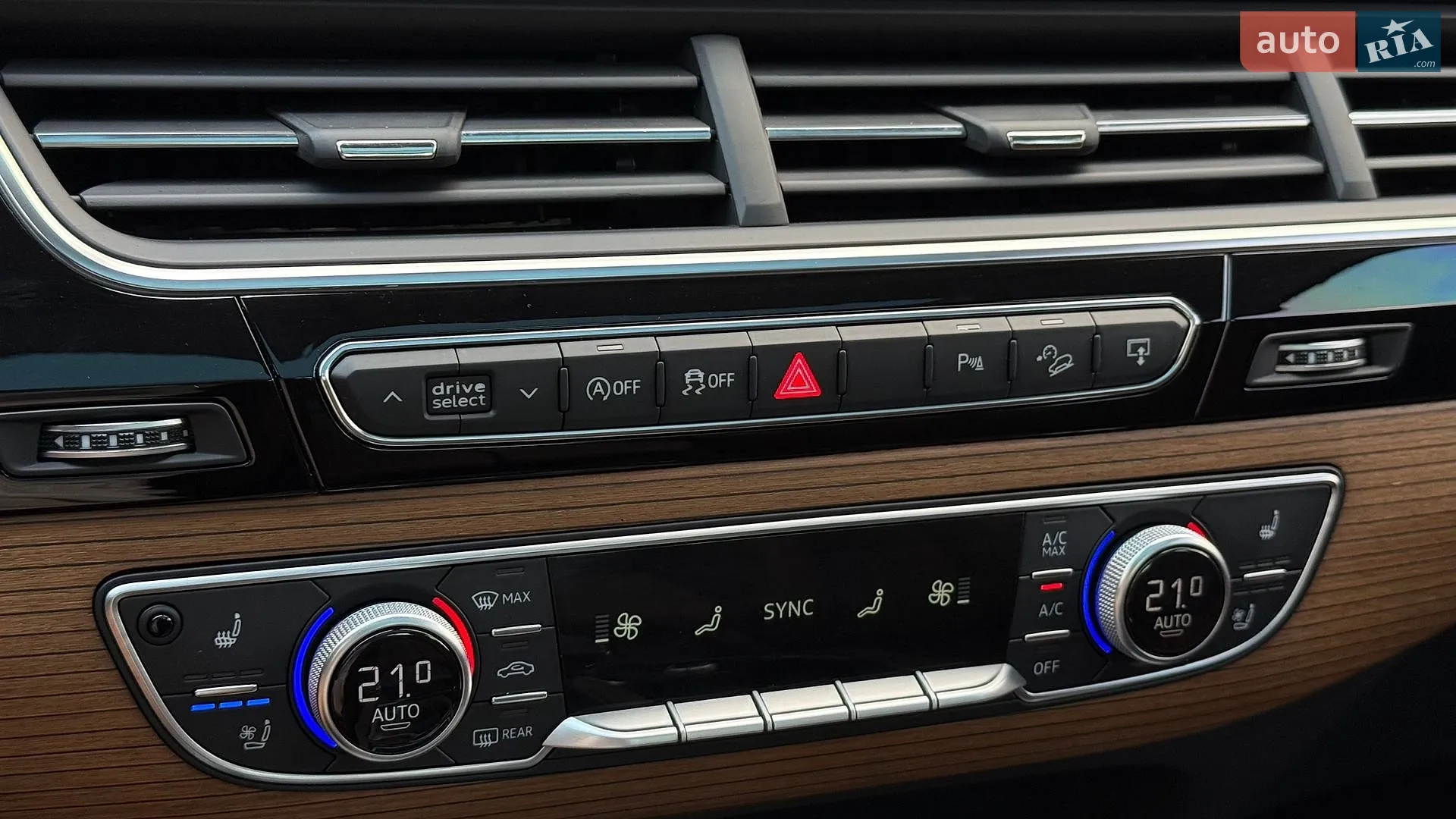 2017 Audi Q7 - мініатюра 47