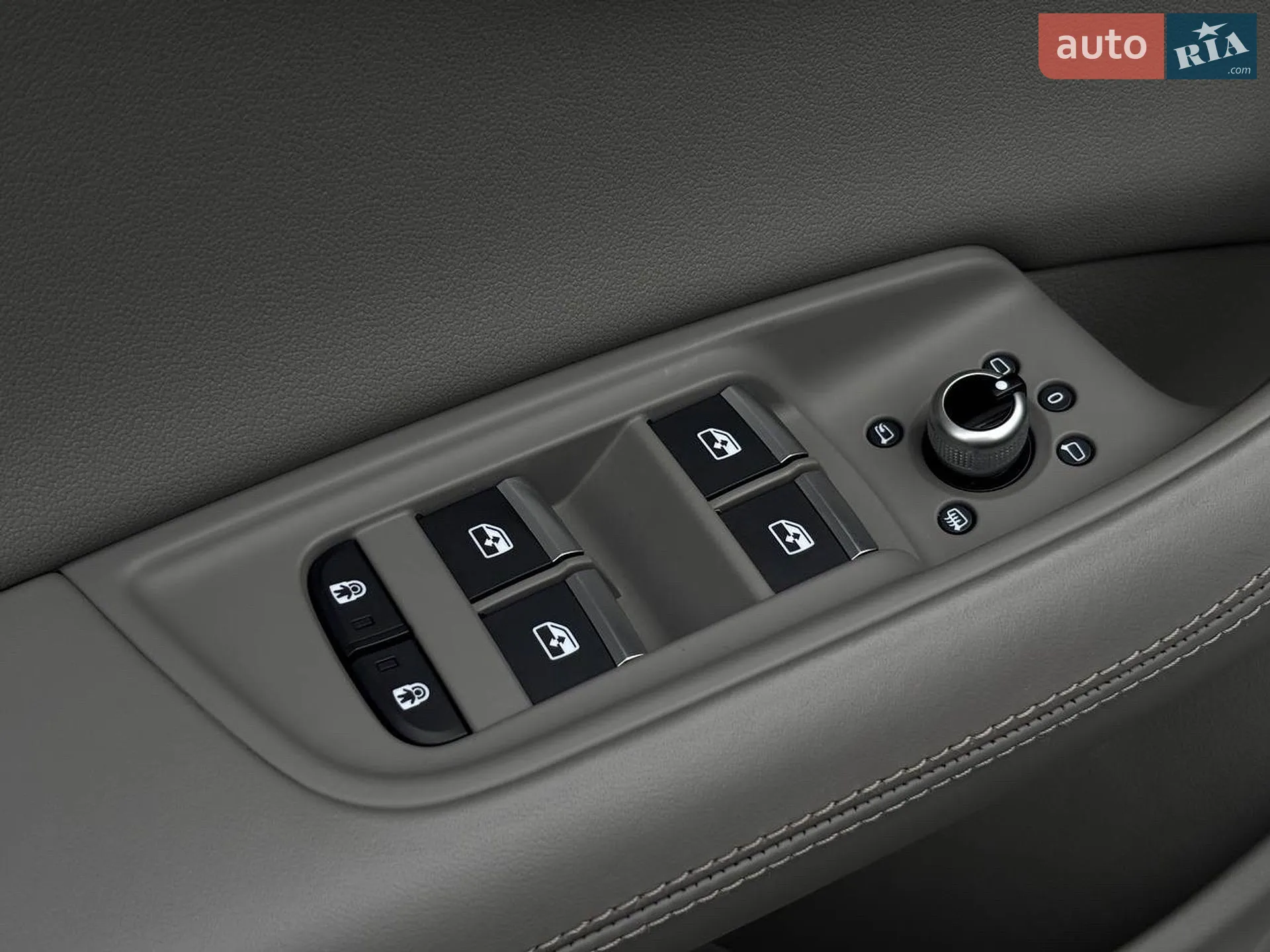 2022 Audi Q7 - мініатюра 24