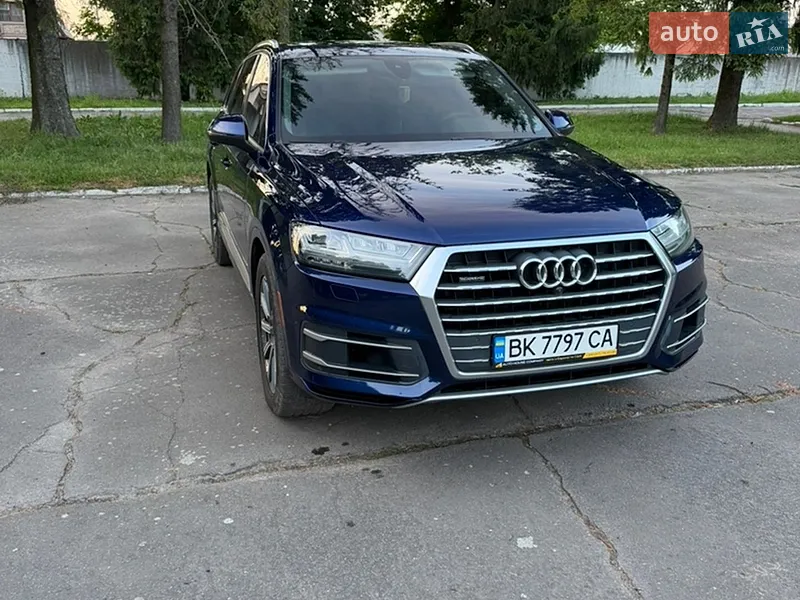 Audi Q7