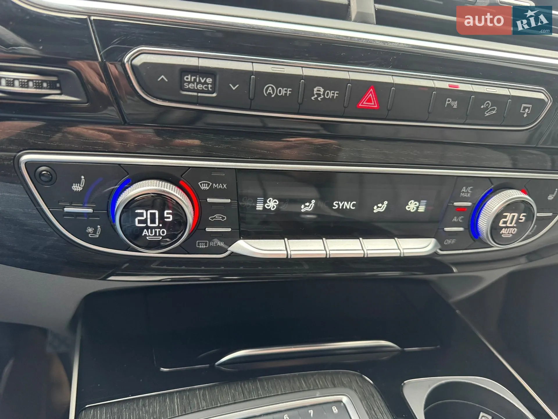 2016 Audi Q7 - мініатюра 14