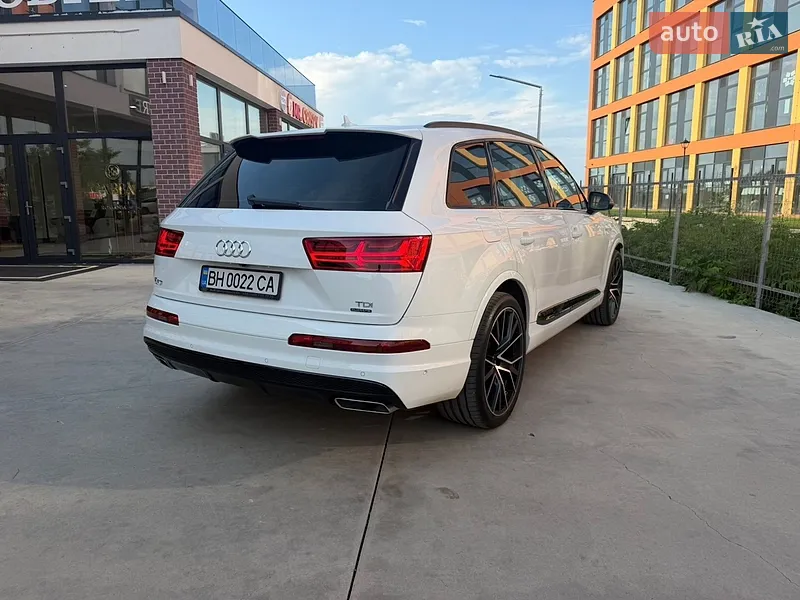 Audi Q7 2017 VIN WAUZZZ4MXJD018401 фото оголошення 11 з 64
