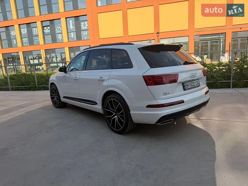 Audi Q7 2017 VIN WAUZZZ4MXJD018401 фото оголошення 14 з 64