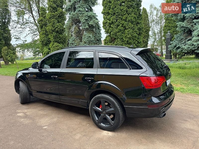 Позашляховик / Кросовер Audi Q7 2013 в Білій Церкві