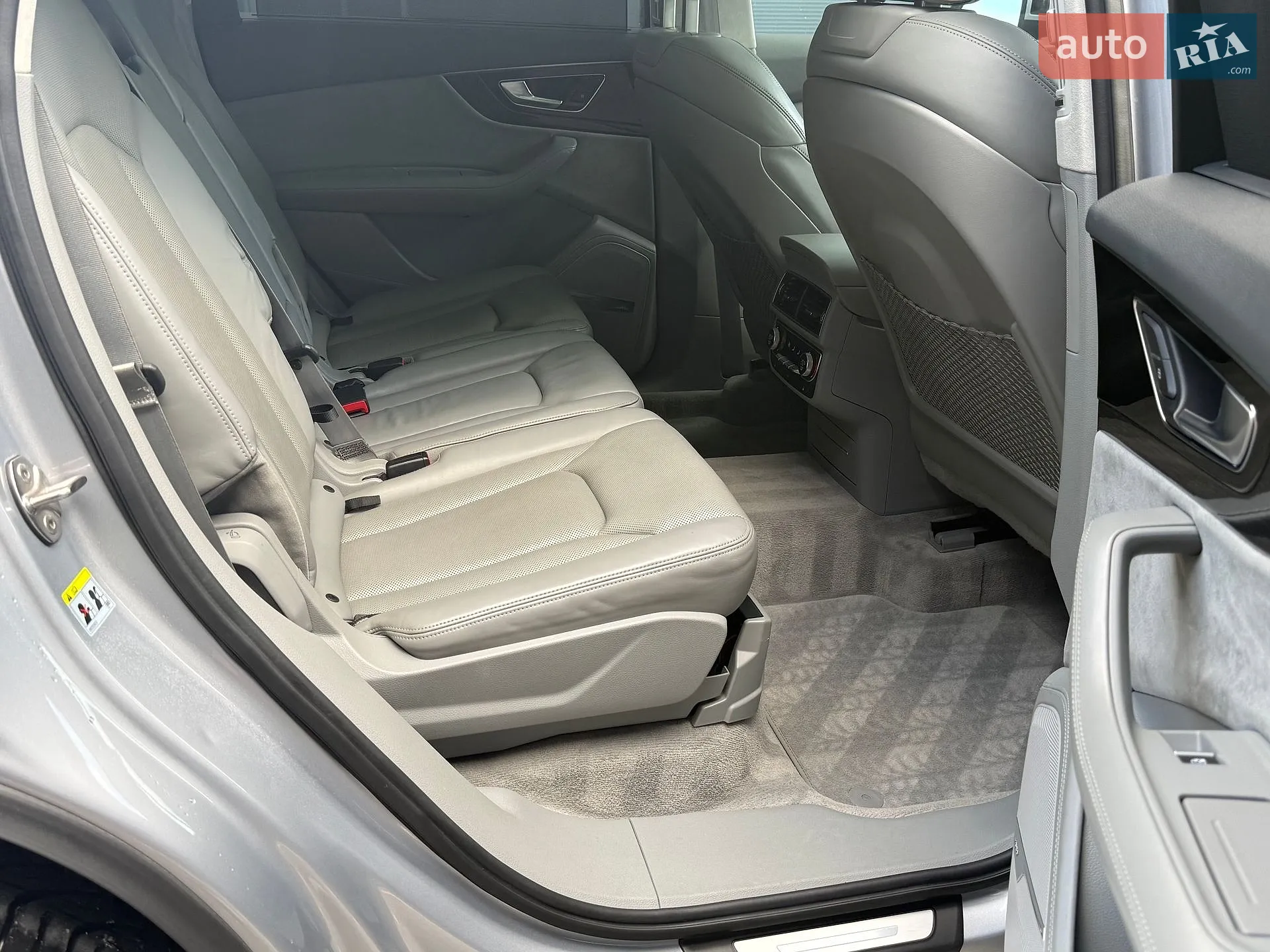 2017 Audi Q7 - мініатюра 36