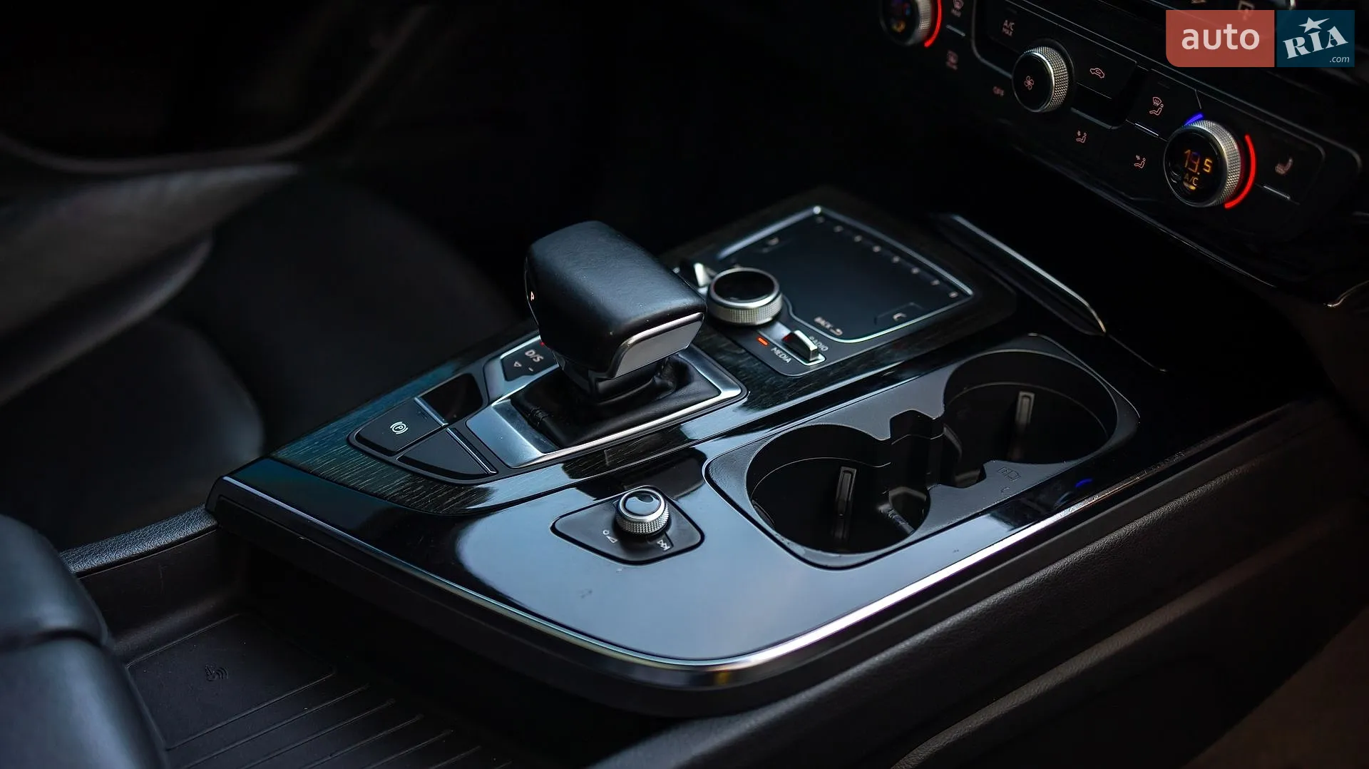 2016 Audi Q7 - мініатюра 54