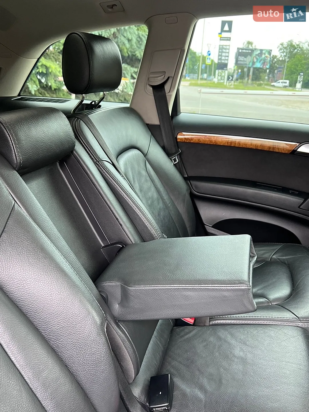 2010 Audi Q7 - мініатюра 28
