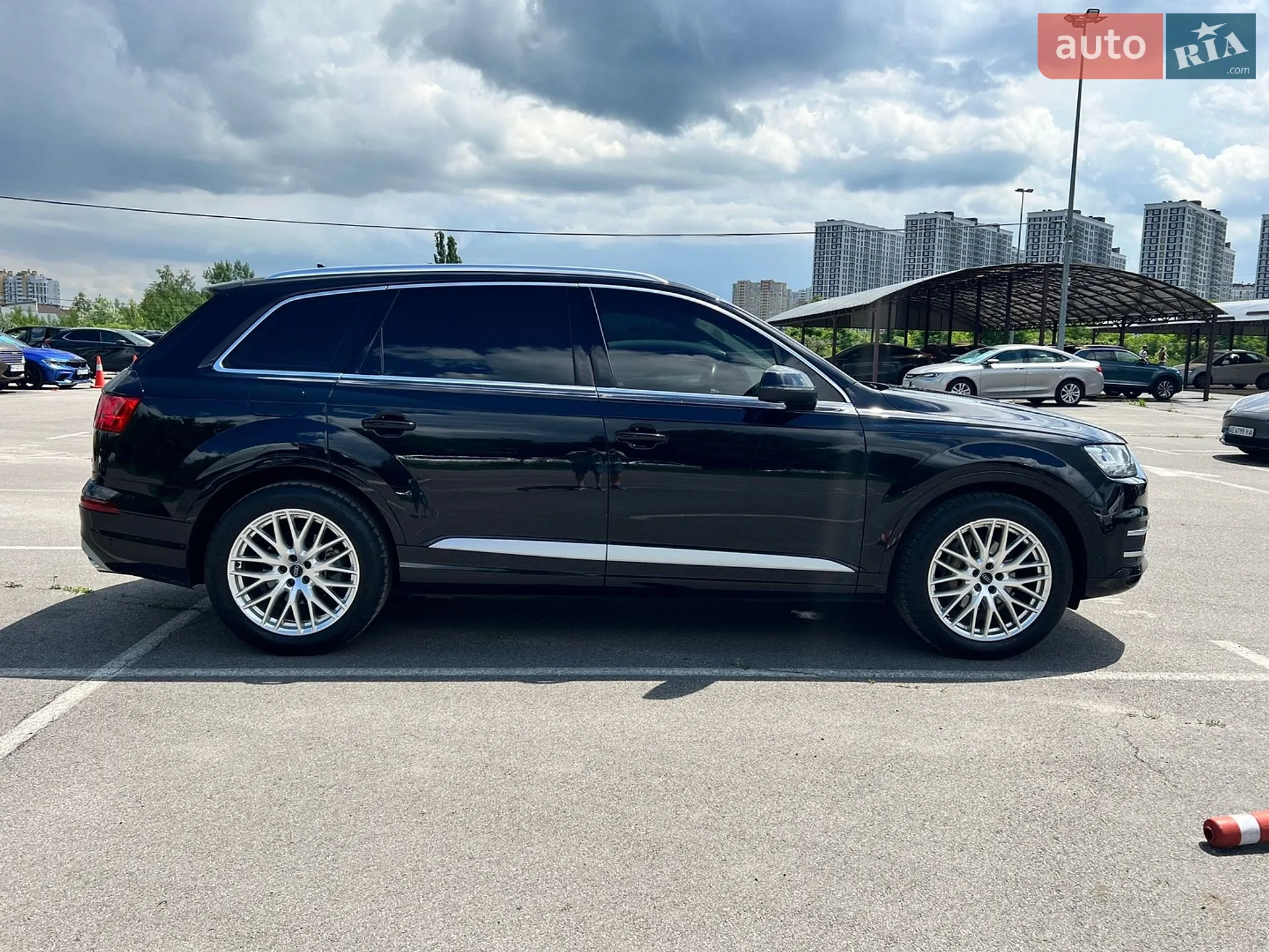 2016 Audi Q7 - мініатюра 4