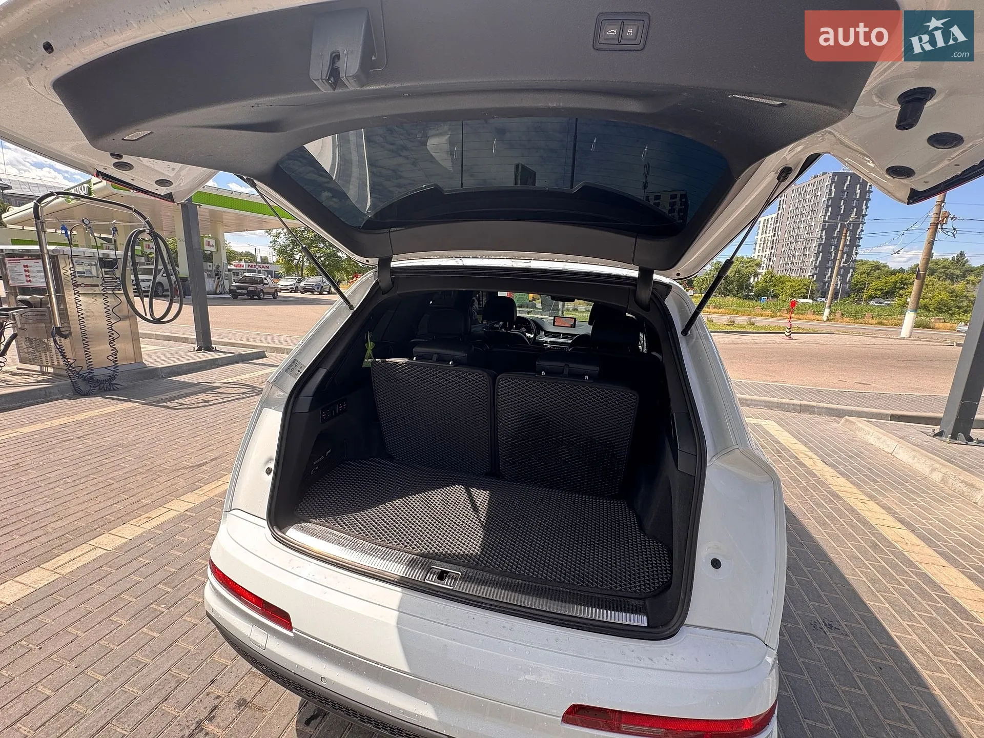2016 Audi Q7 - мініатюра 20