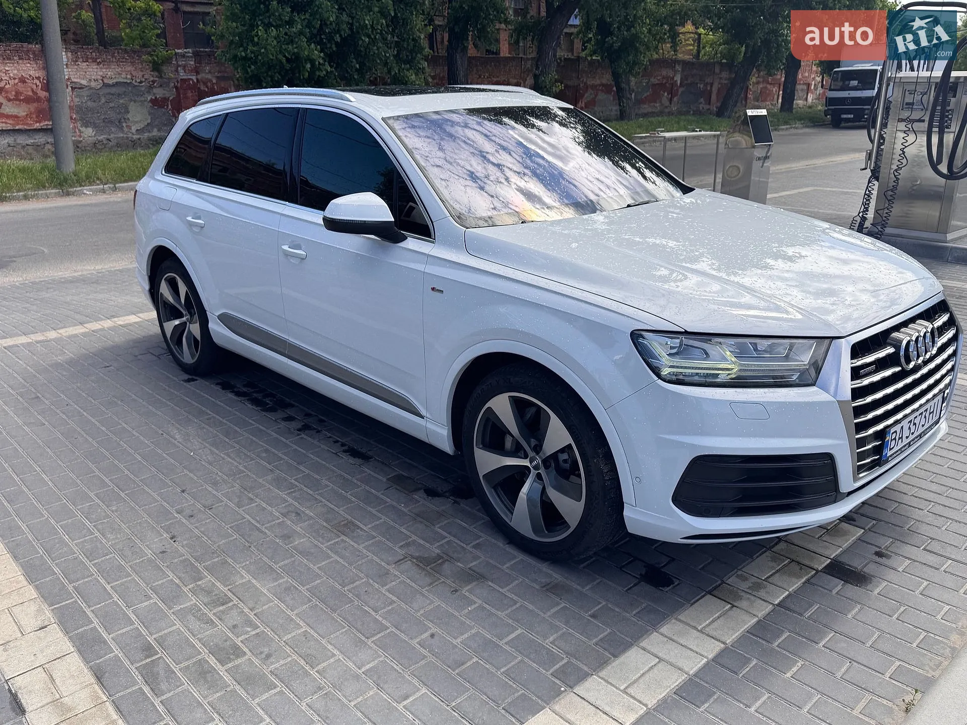 2016 Audi Q7 - мініатюра 11