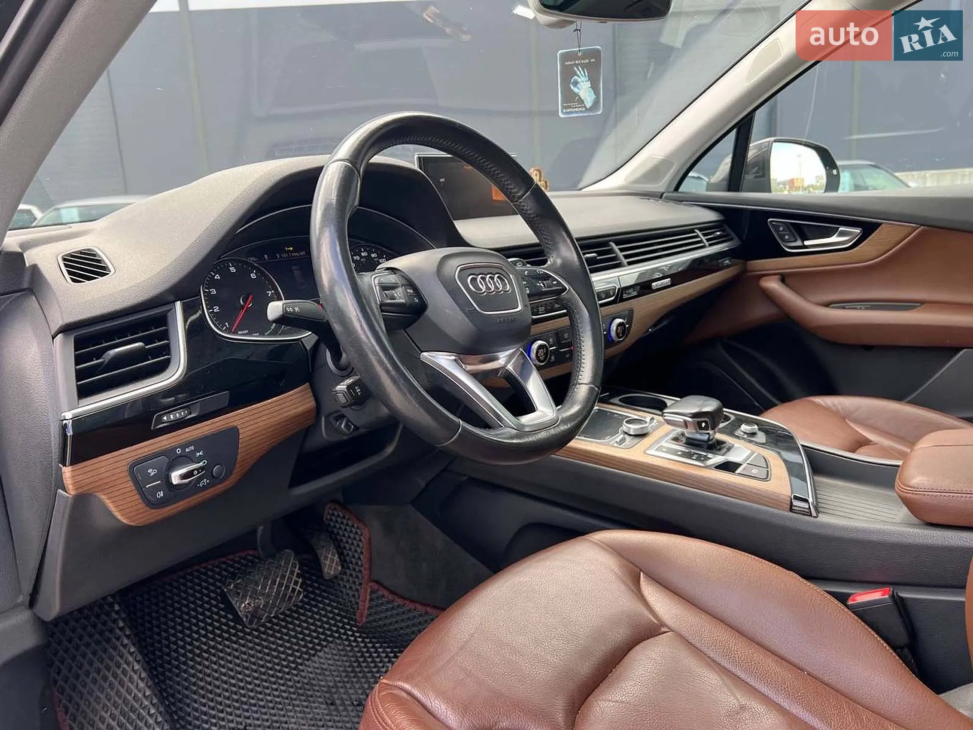 2016 Audi Q7 - мініатюра 22