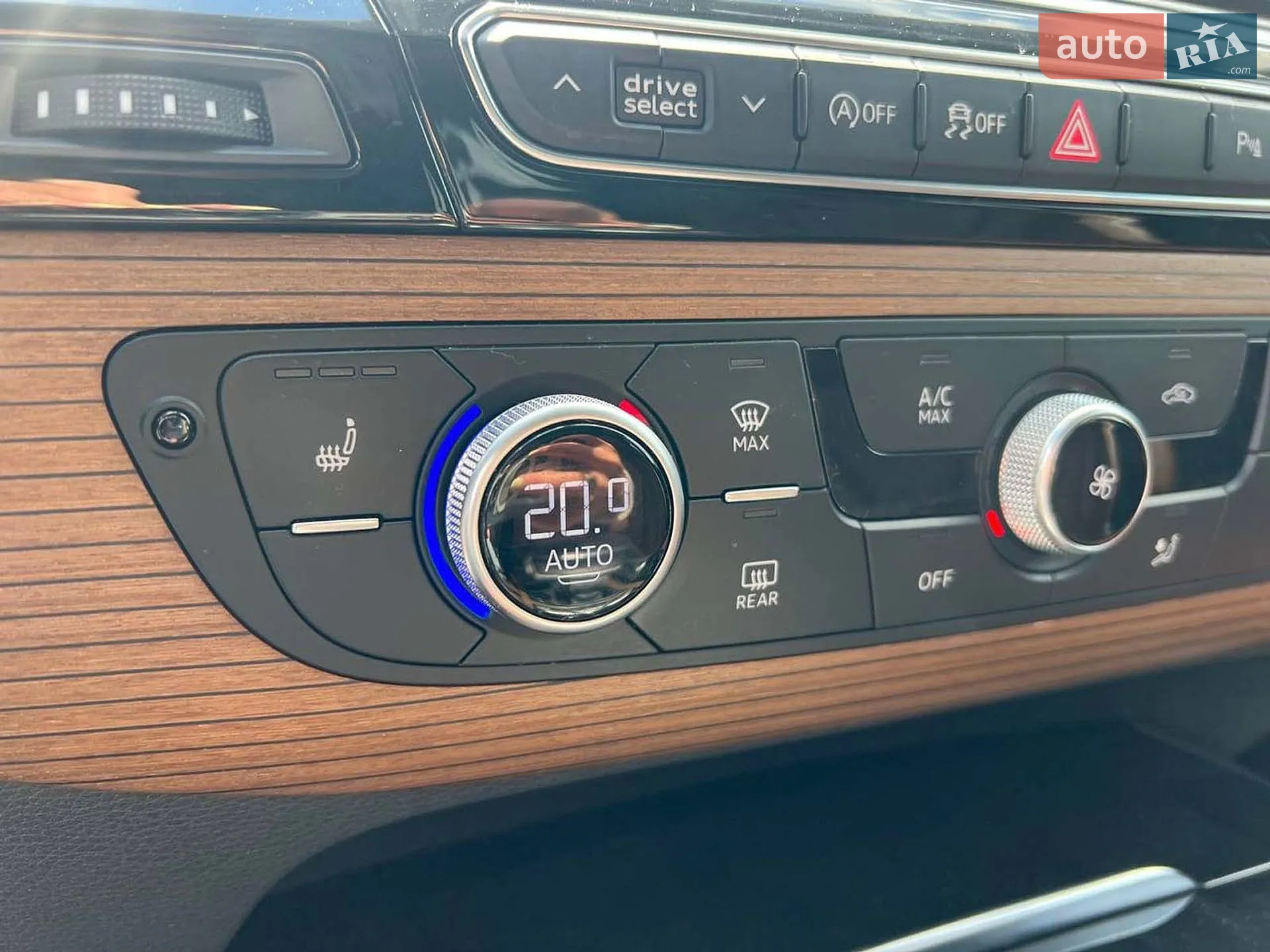 2016 Audi Q7 - мініатюра 36