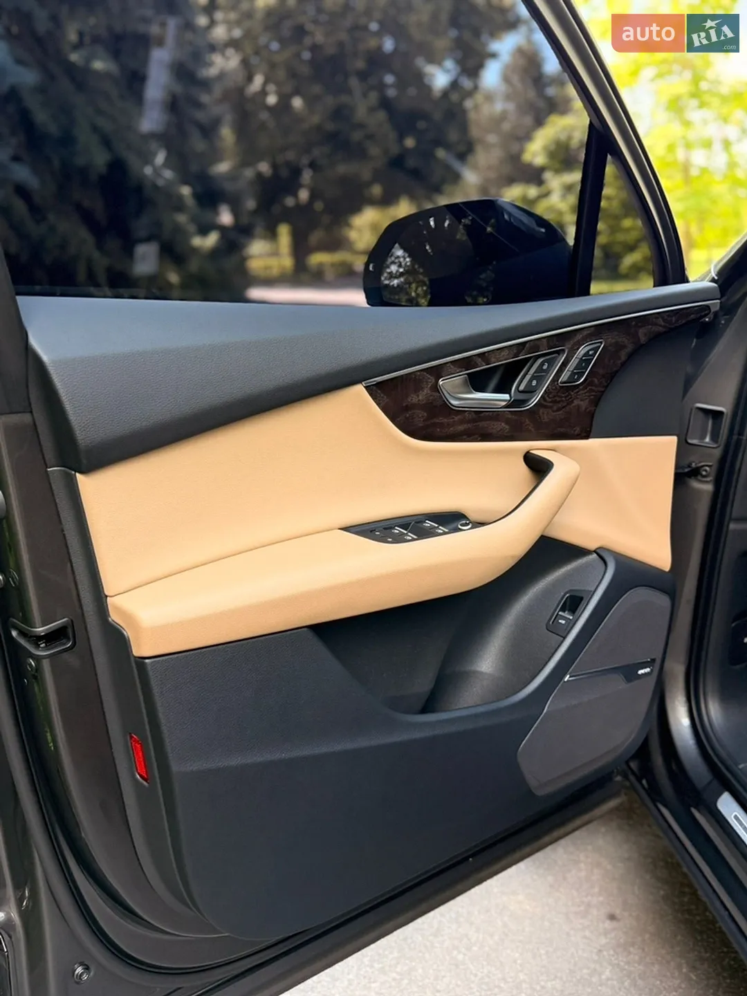 2020 Audi Q7 - мініатюра 25