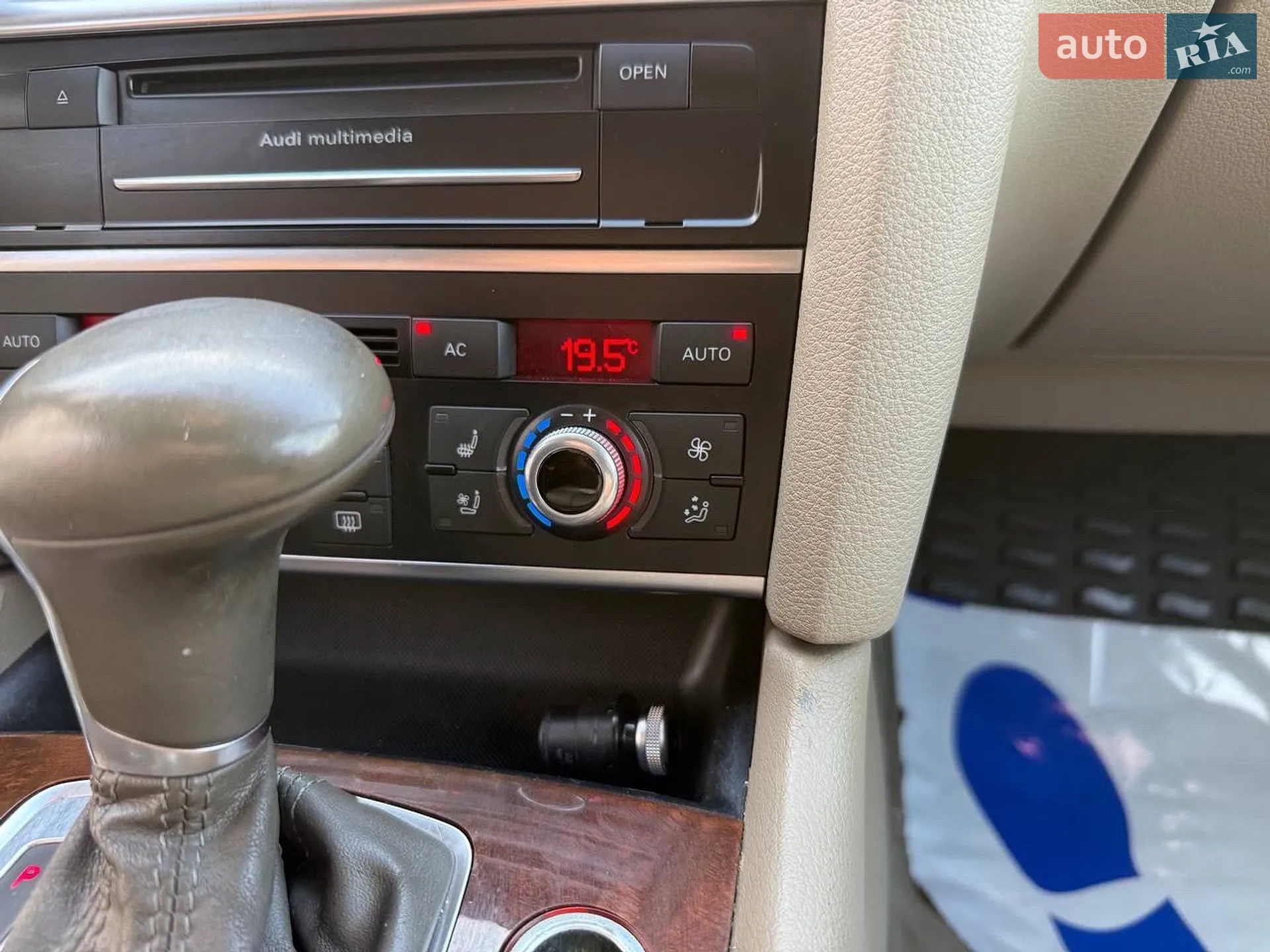 2011 Audi Q7 - мініатюра 37