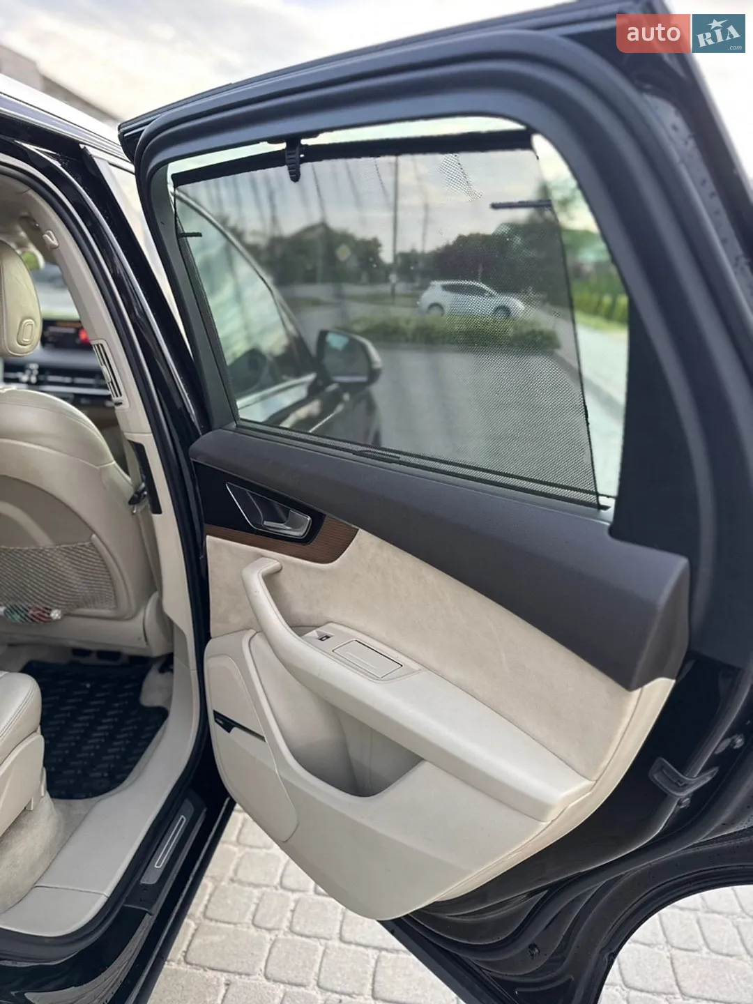 2016 Audi Q7 - мініатюра 18